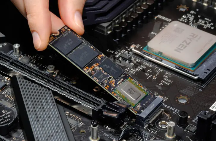 Remplacer le SSD NVMe