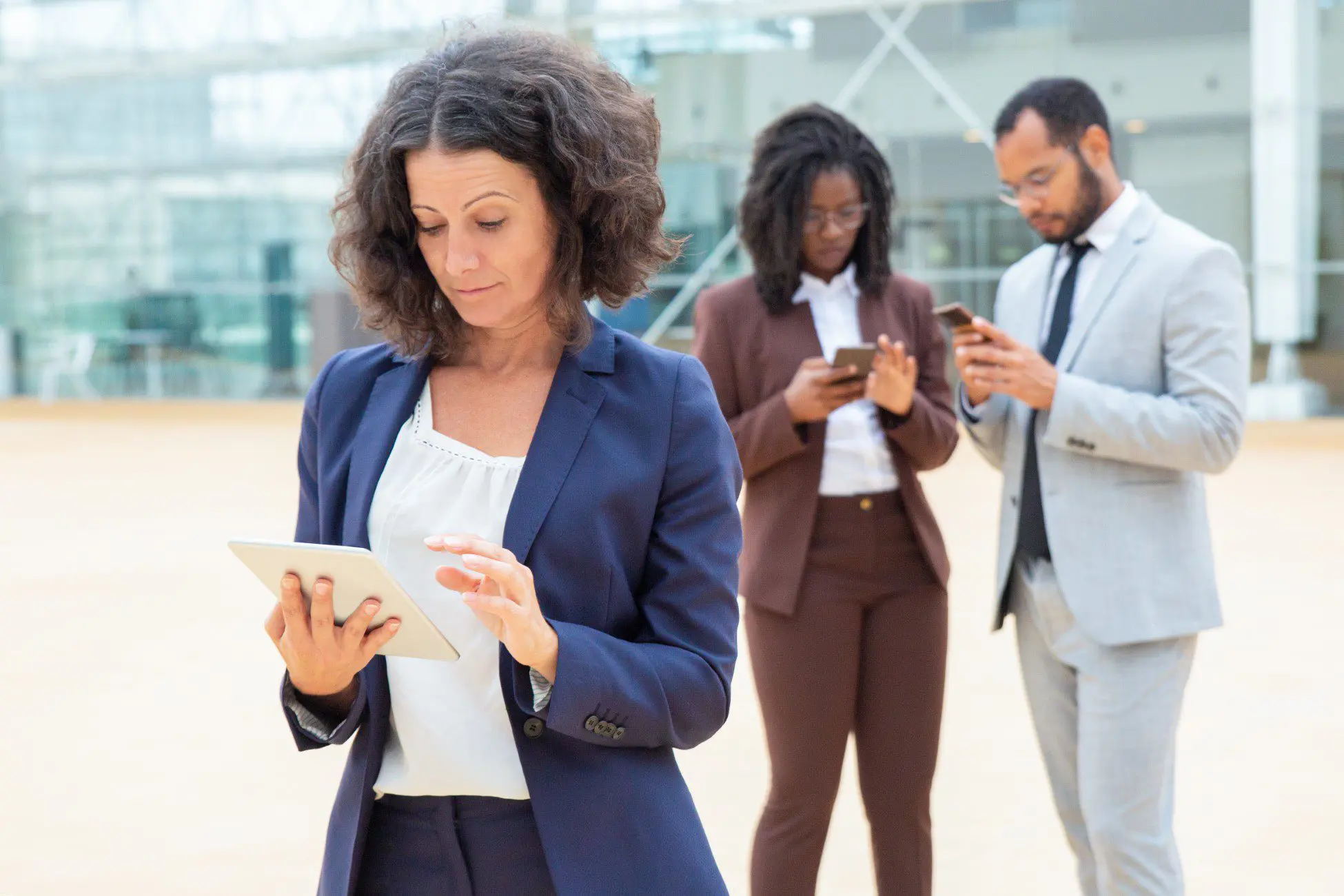 Pourquoi la confiance est essentielle pour l&rsquo;IA : un guide pour l&rsquo;innovation éthique