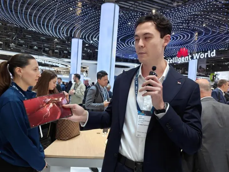 huawei mate xt huawei mate xt