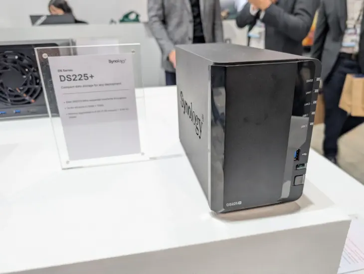Synology DS225+