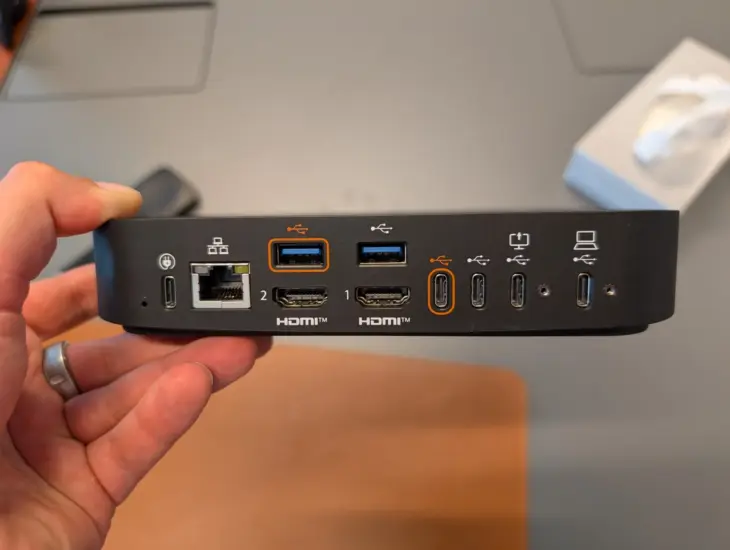 Connexions Barco ClickShare Hub Connexions Barco ClickShare Hub