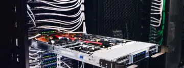 DeepL peut traduire l&rsquo;intégralité d&rsquo;Internet en 18,5 jours grâce à une nouvelle plateforme informatique