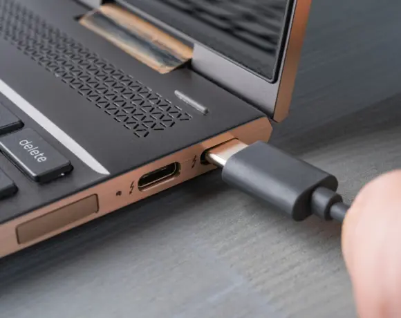 Microsoft renforce les règles USB-C avec des exigences de certification pour les PC Windows 11
