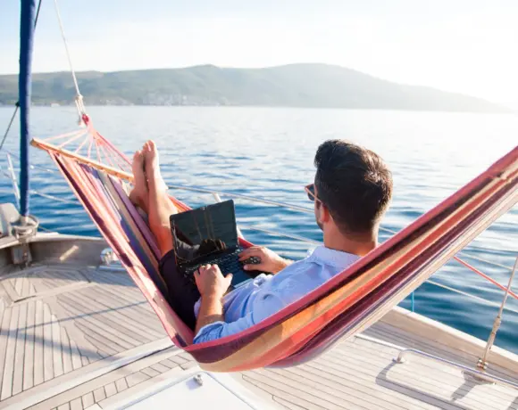 Comment protéger vos appareils et vos données en vacances ?