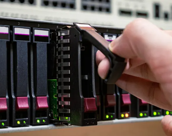 Toshiba teste une technologie d’empilement pour intégrer 40 To dans les disques durs