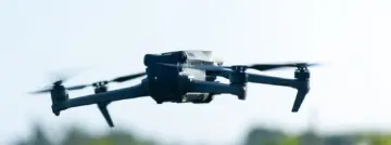 La Commission européenne va détecter les drones grâce à la 5G