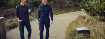 Tim Cook quitte son poste de PDG d’Apple, John Ternus lui succède