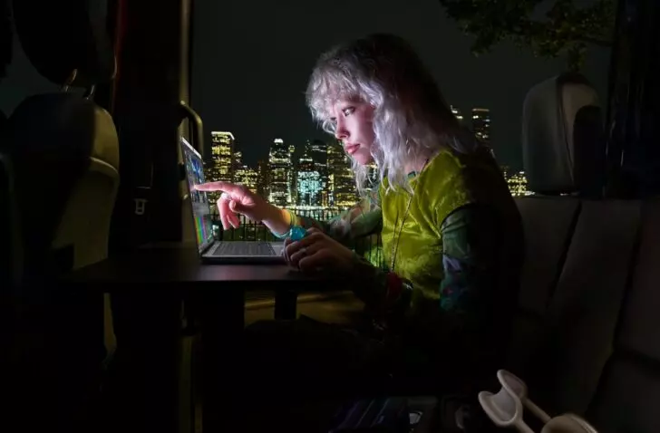Apple annonce encore un nouveau MacBook Pro, cette fois avec écran tactile