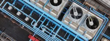Datacenters américains : la consommation d’eau triple, la réglementation à la traîne