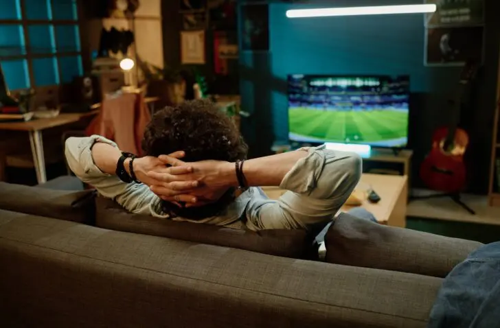 L’IA depuis son canapé devant le foot : pourquoi les MSP n’offrent plus le choix à leurs clients