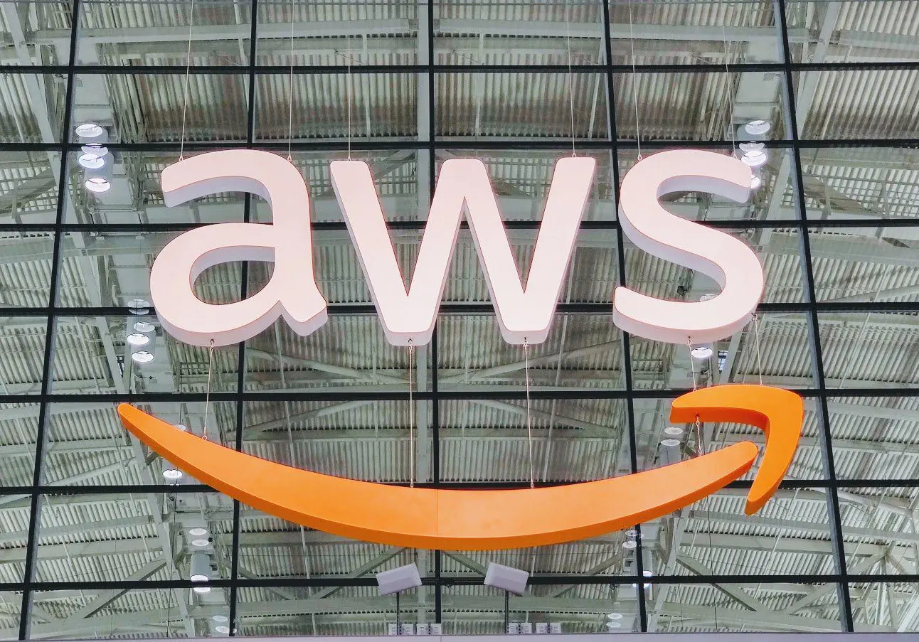 Amazon étend son offre EC2 avec des instances C8gn sur Graviton 4