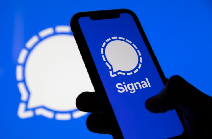 Oxford,,Uk,-,February,2020:,Signal,Private,Secure,Messing,Service