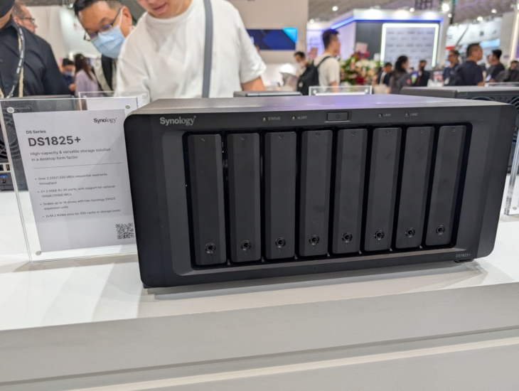Synology DS1825+